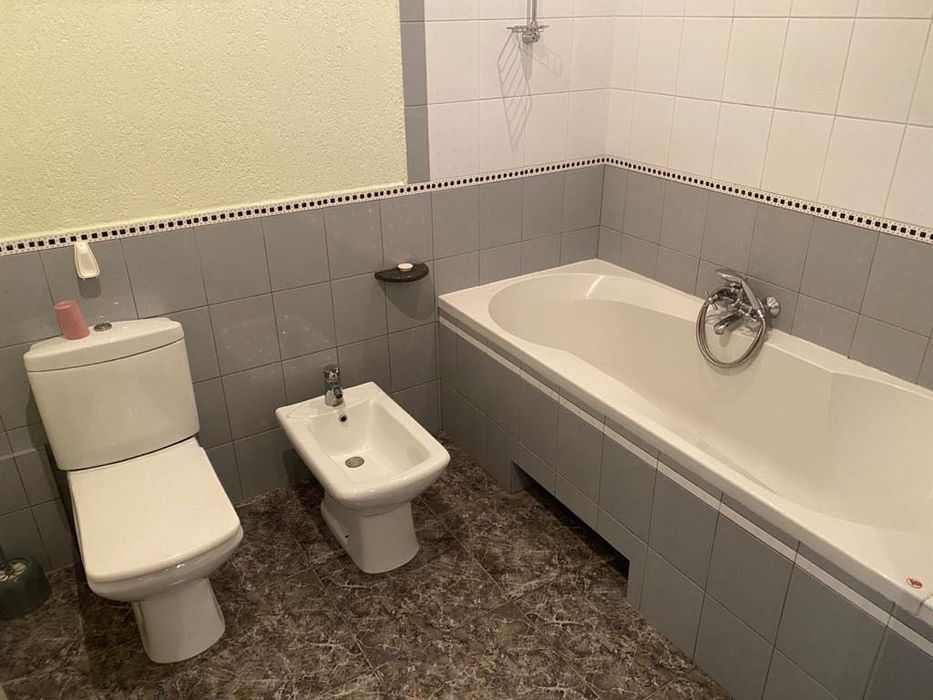 500 грн. в неделю Новый Крутой Хостел метро Сырец Дорогожичи Куреневка