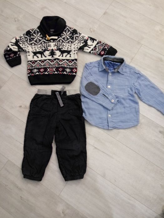 Zestaw spodnieFF sweter na święta 18-24 mieś. Koszula gratis