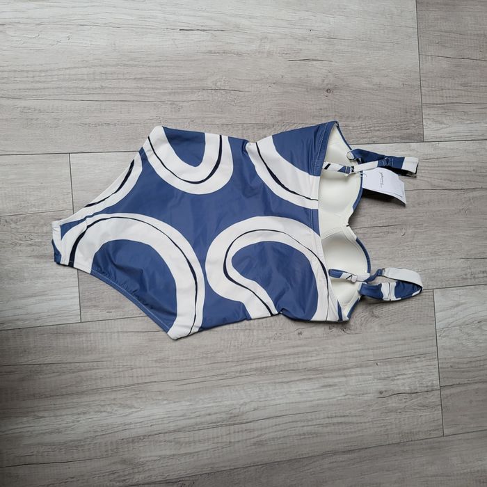 Strój kąpielowy jednoczęściowy Triumph 38B summer Allure śmietankowy