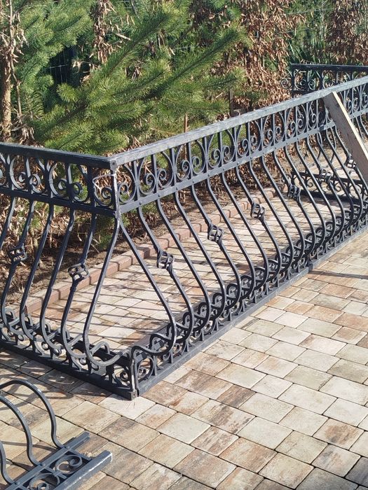 Sprzedam balustradę kutą