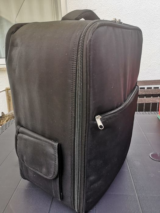 Drone DJI Phantom 2 + Monitor FPV + Mochila + Baterias