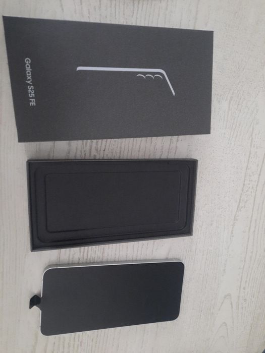 Telefon SAMSUNG S25FE 128 Gb