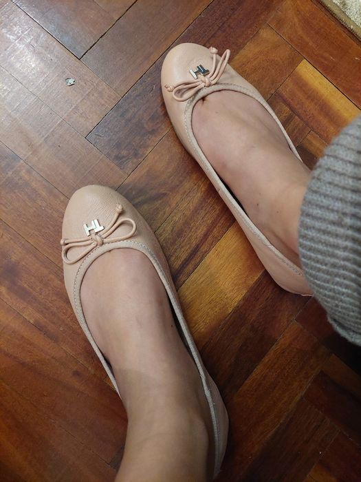 2 pares de sabrinas Tommy Hilfiger