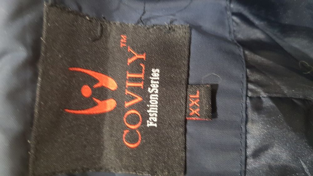 Срочно продам парку в идеальном состоянии.