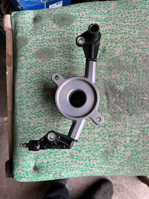 Выжимной подшипник Sprinter 906