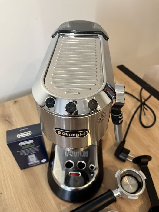 Ekspres DeLonghi