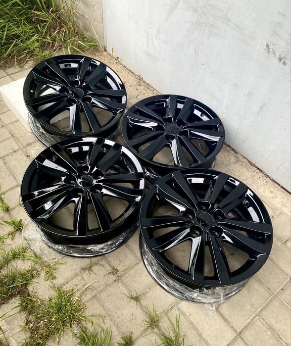 Диски ОРИГІНАЛ Mitsubishi R17 5 * 114.3 ASX Outlander Sport Lancer: 4 ...