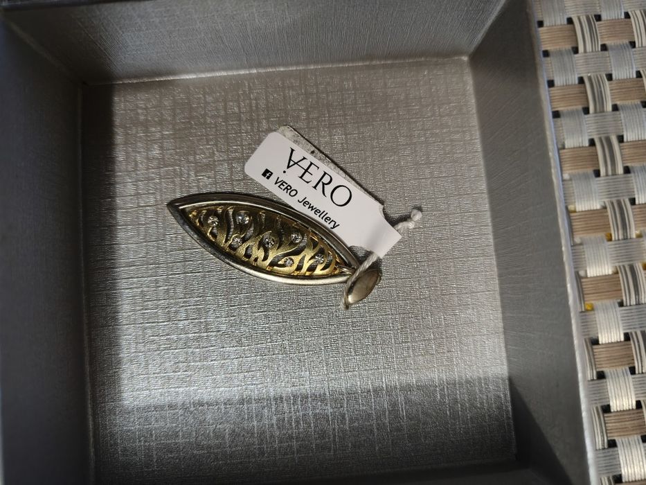 Zawieszka srebro pozłacane z cyrkoniami