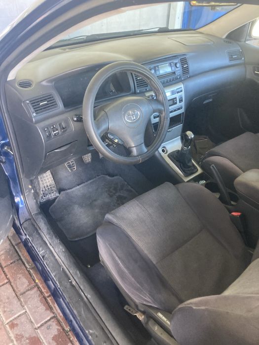 Toyota 2.0 D4D van