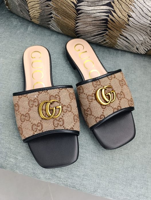 Gucci Supreme Matelassé Canvas Slide