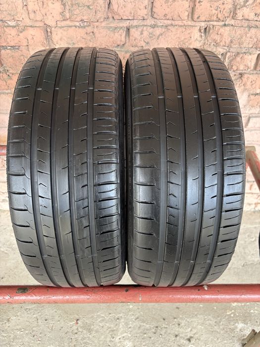 Пара літніх шин 205/45R17