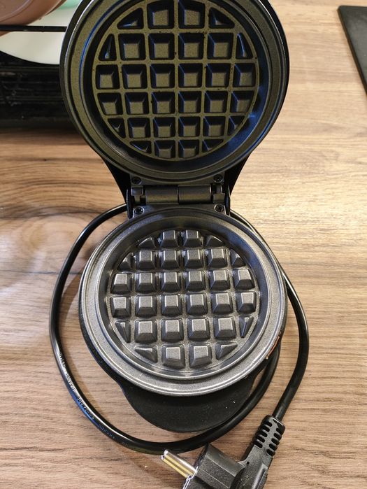 Mini gofrownica Bestron AMW500Z / SW-2025W, 550 W