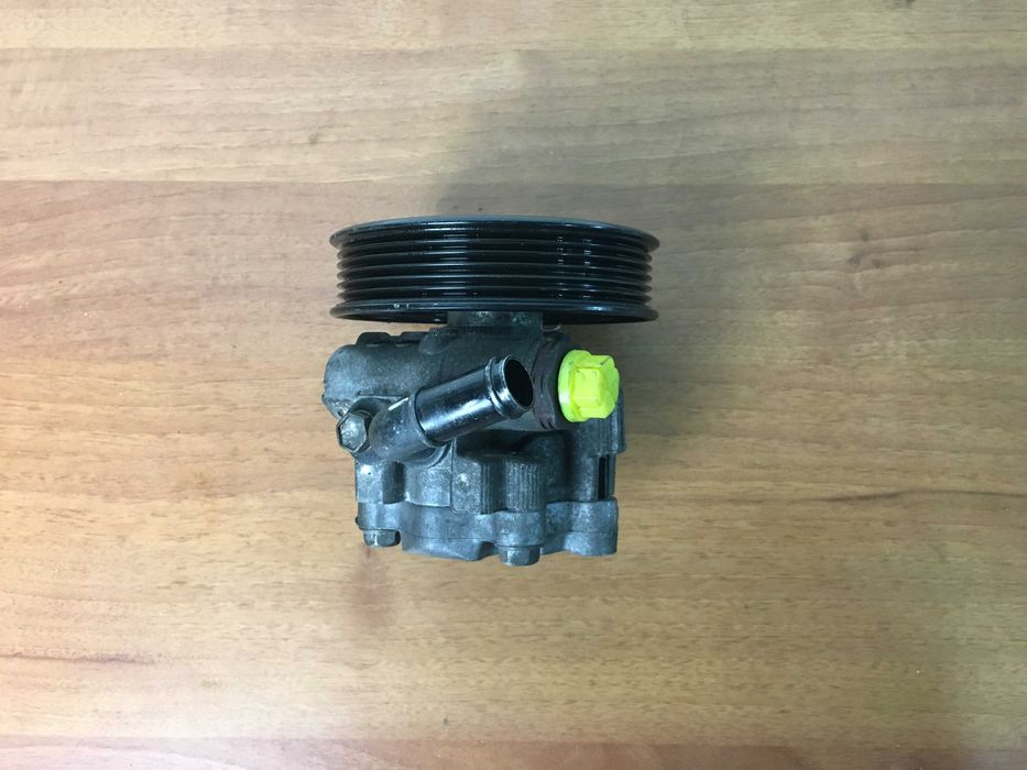 Насос гідропідсилювача (ГУР) Chevrolet Captiva - 2.2VCDI / Opel Antara - 2.2CDTI