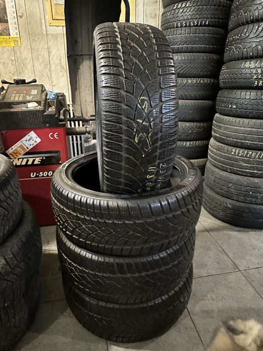 235/40/19 данлоп зима 2022 год 7мм топ!)