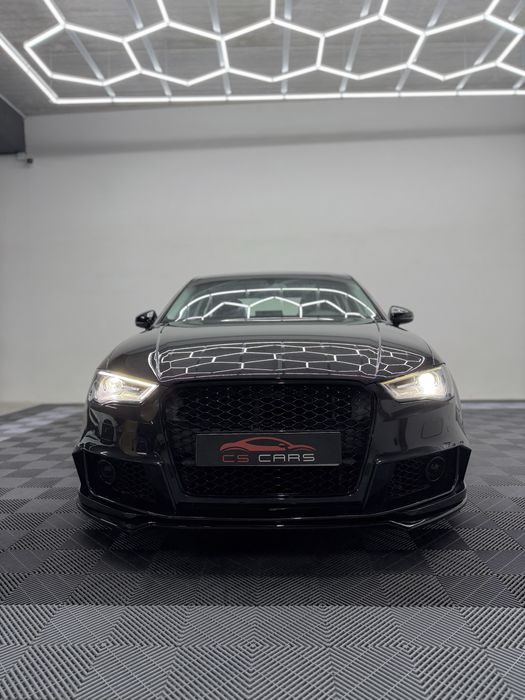 Audi A3 Limousine 1.6 TDI S-LINE kit S3