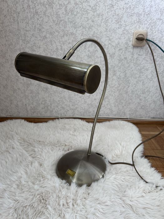 Lampa biurkowa bankierska massive