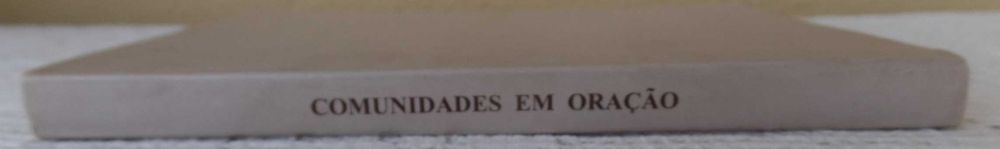 Livro Comunidade em Oração