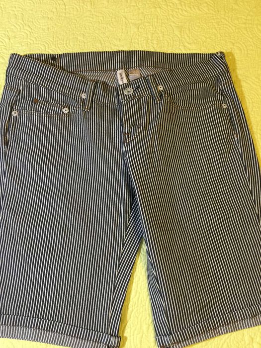 Calções Mango às riscas