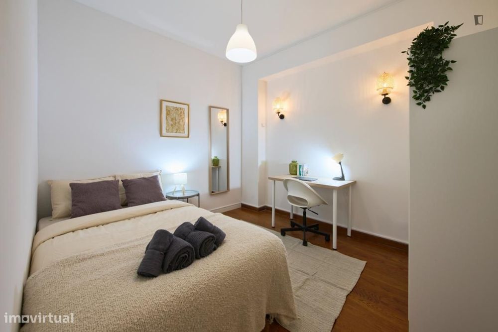 Quarto - localizado em Alcântara Lisbon