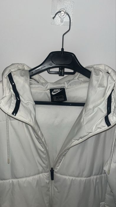 Casaco comprido da Nike