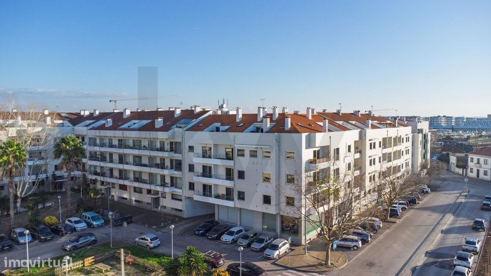 T3 nas Barrocas: O Equilíbrio Perfeito entre a Cidade, a Ria e o Confo — Glória E Vera Cruz, Aveiro