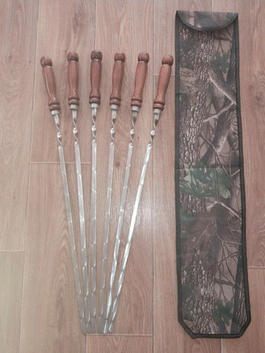 Набор шампуров в чехле.