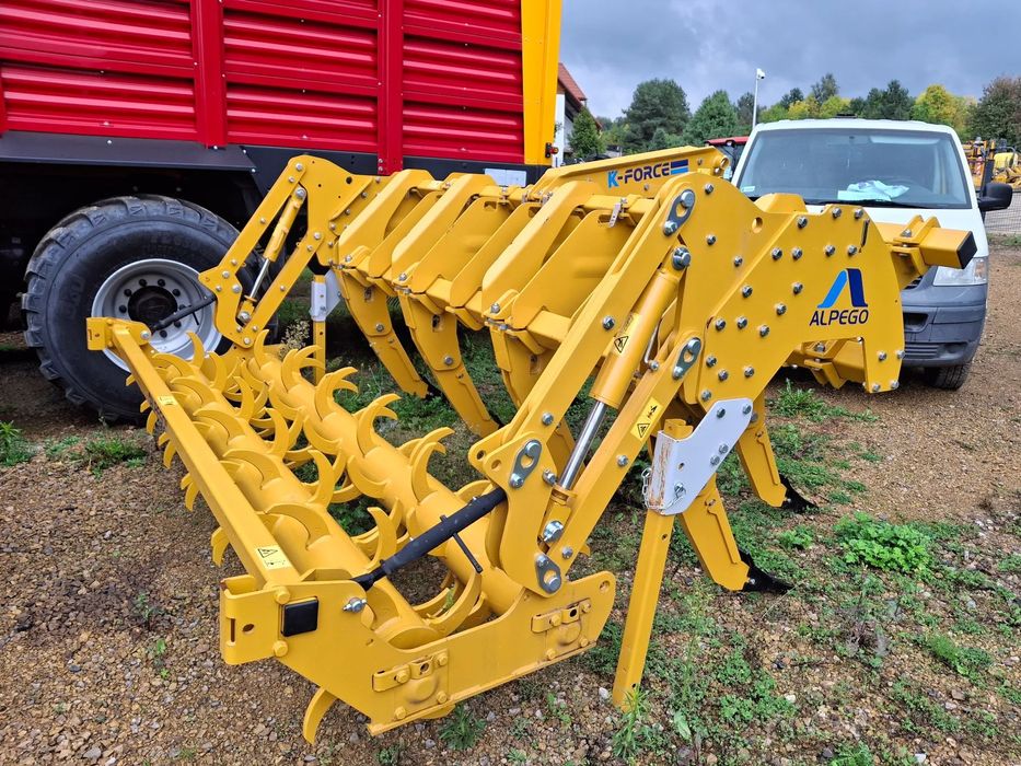 Alpego CRAKER K-FORCE 7-300  Pług dłutowy