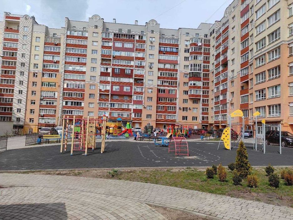 2к Озерна/65.3м.кв/з ремонтом