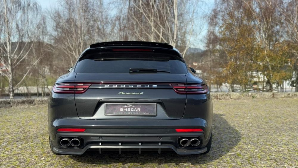 Porsche Panamera Sport Turismo ST 4 E-Hybrid