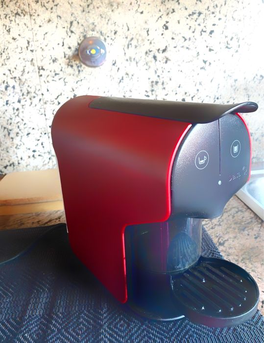 Cafetera Delta  cor vermelha como nova