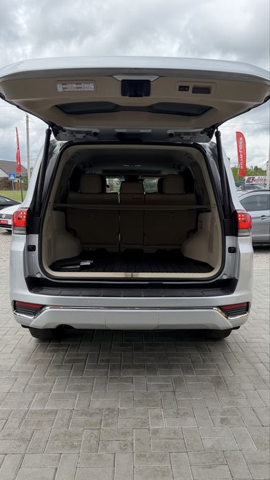Toyota Land Cruiser Тойота Ленд Крузер 300 Premium 2022 р 3,3 дизель 10АКПП ІДЕАЛЬНИЙ