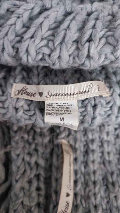 Zestaw czapka i szalik House
