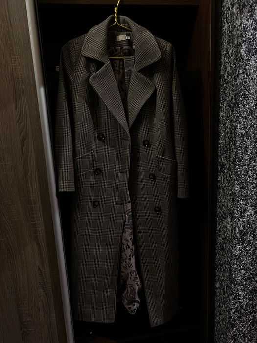 Пальто в клітинку,осіннє,довге