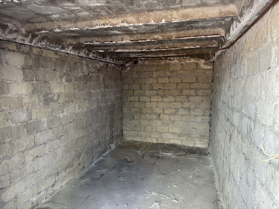 Сдам /склад/гараж в центре 22м2