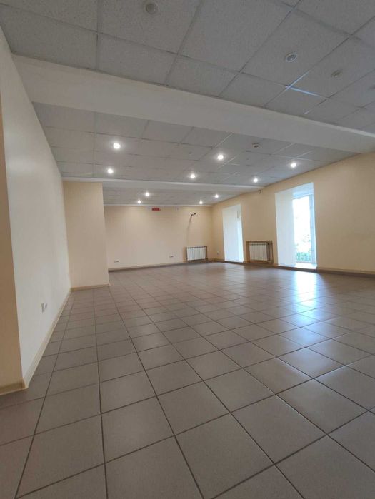 Оренда приміщення 114 кв. в Центрі Хортицького району, пр.Ювілейний