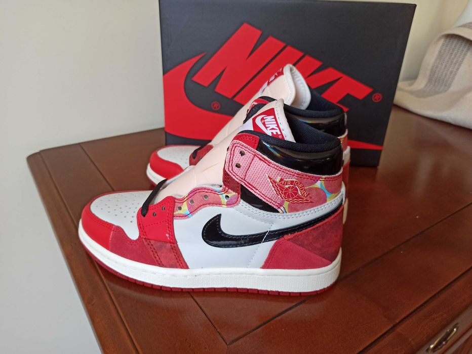 (r. 36) Nike Jordan 1 High OG Spider-Man Across the Spider DV1748,-601