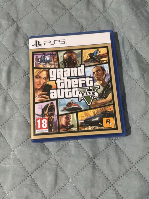 PS5 + 2 comandos + GTA5