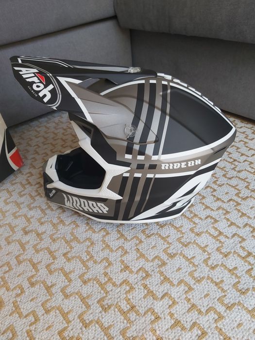 Capacete Airoh xs