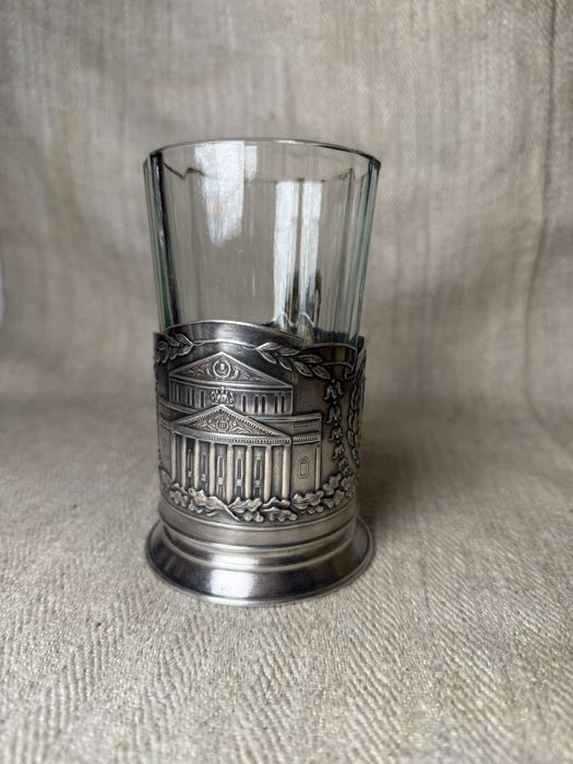 Антикварный серебряный подстаканник