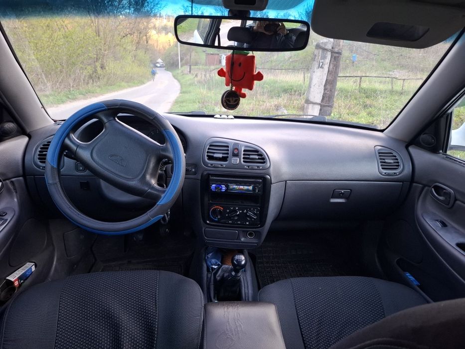 Daewoo nubira j100