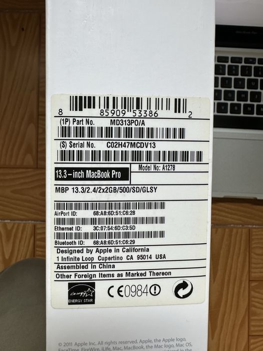 MacBook Pro 13,3” avariado