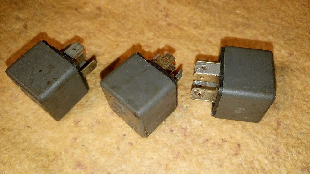 Реле А727 510 12v 20A