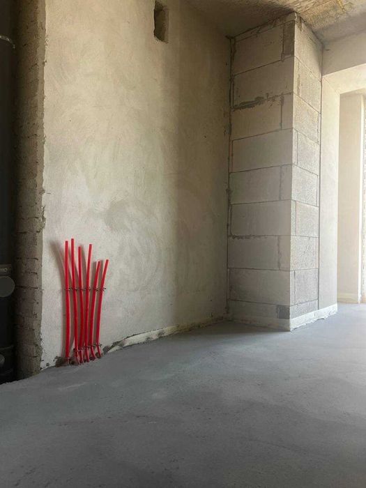 1 км квартира на етапі здачі район Парку