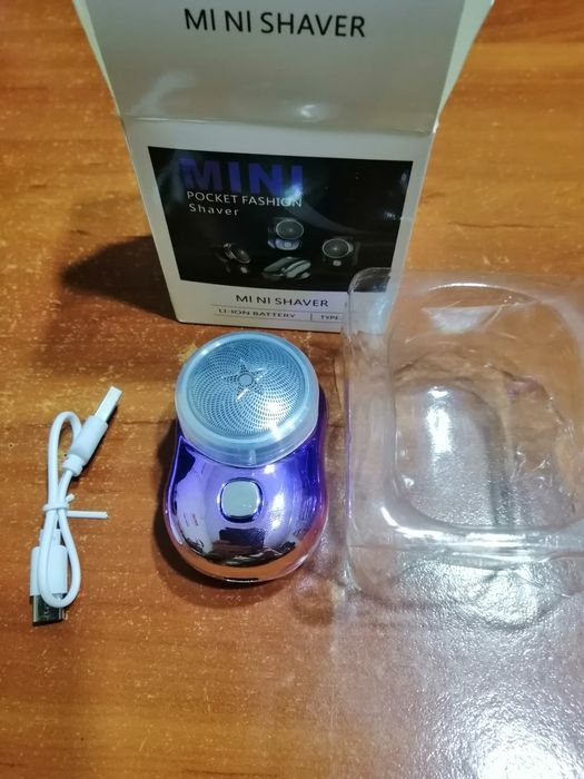 Мини бритва. (на акамуляторе)