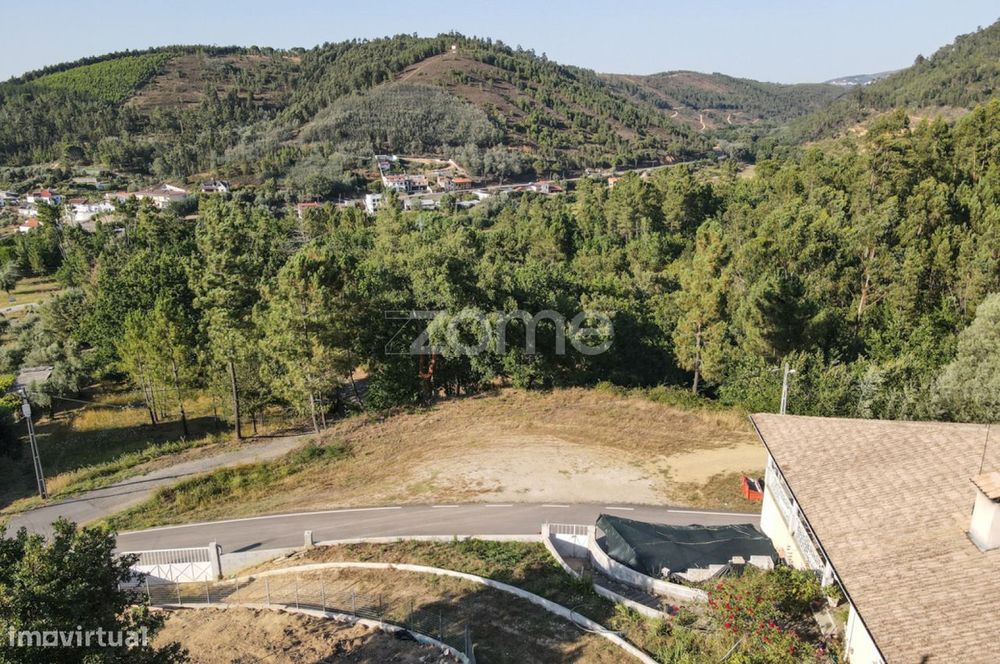 Terreno Urbano de 2433m2