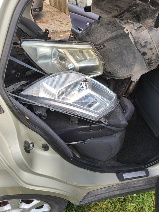 Części do Nissan Tiida Micra Note lub Renualt  Clio Megane Scenic