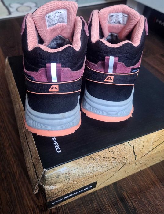 Buty trekingowe dziewczęce zimowe Alpine Pro 33
