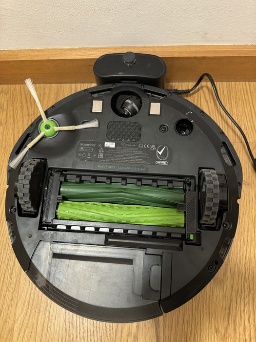 Irobot roomba I6