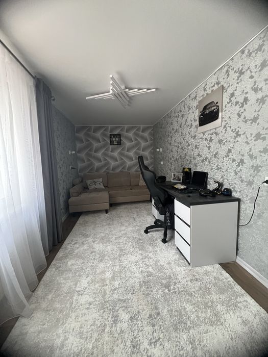 Продам пів будинку ( Олексіівка)