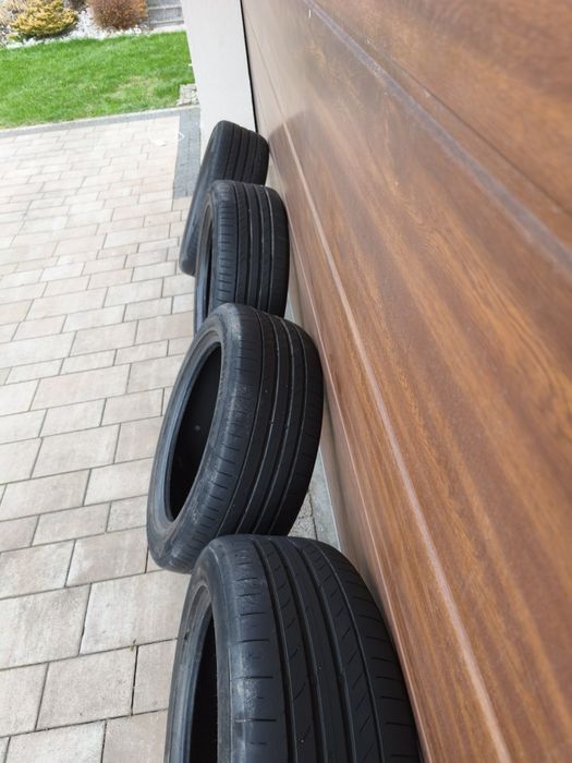 Opony 235 50 19 Continental 4 sztuki